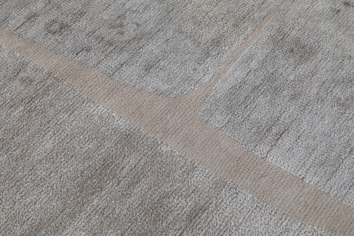 Hand Knotted Cero Rug