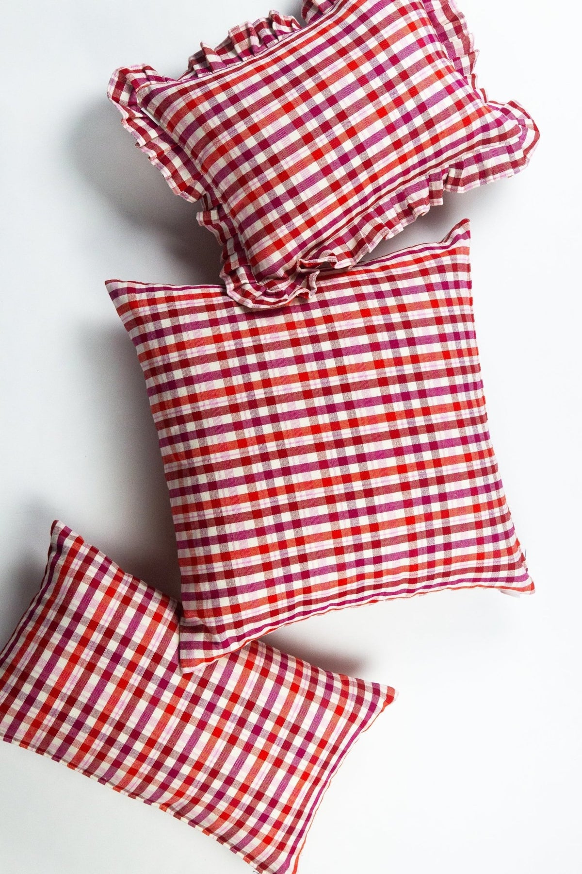 Archive NY Noel Ruffle Plaid Pillow - NuStory