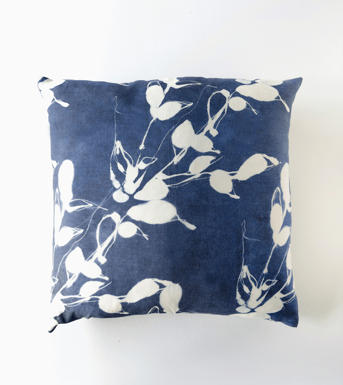 Porto Print Indigo Linen Throw Pillow | 20x20 | Goldie Home - NuStory