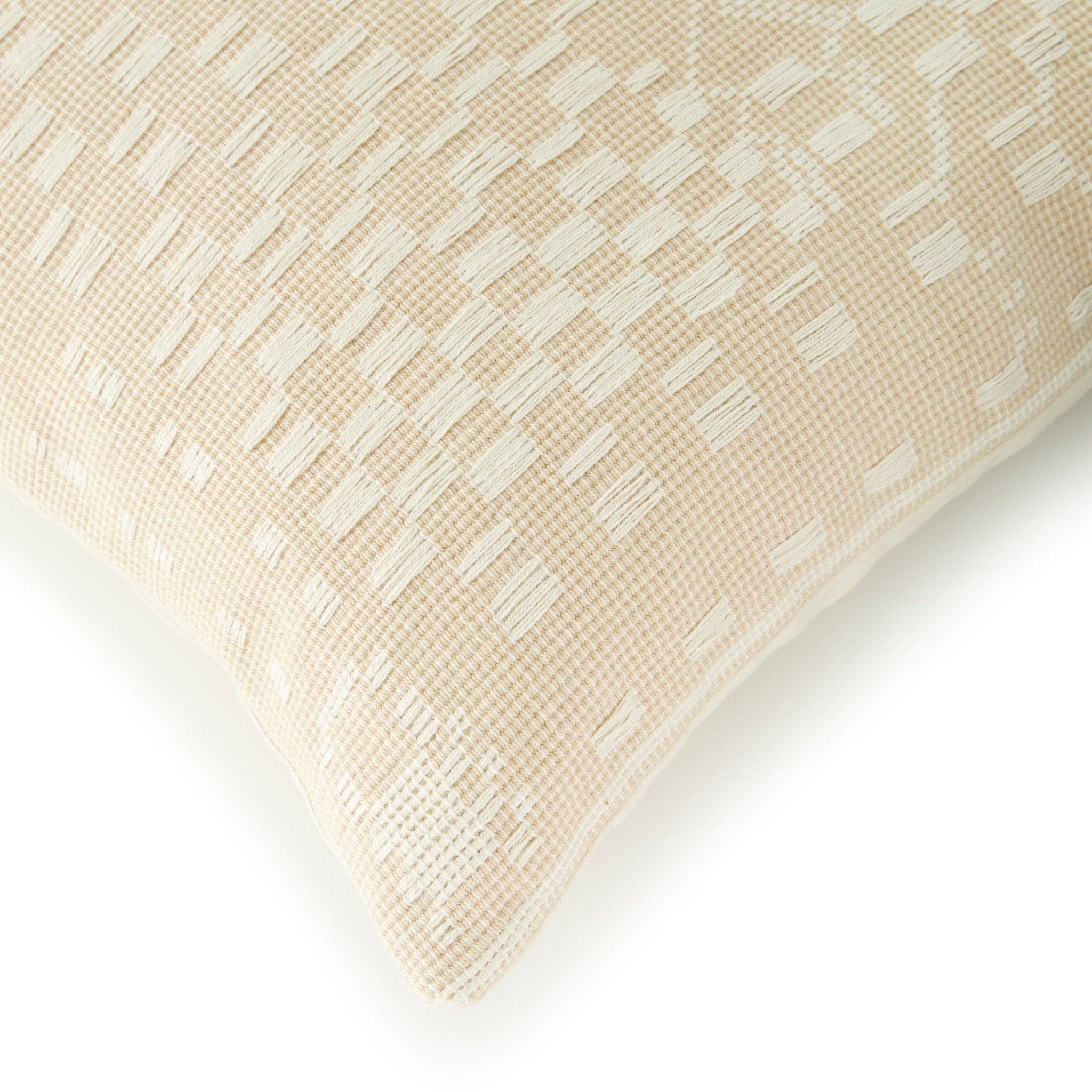 Chinchen Handwoven Pillow Cover - NuStory