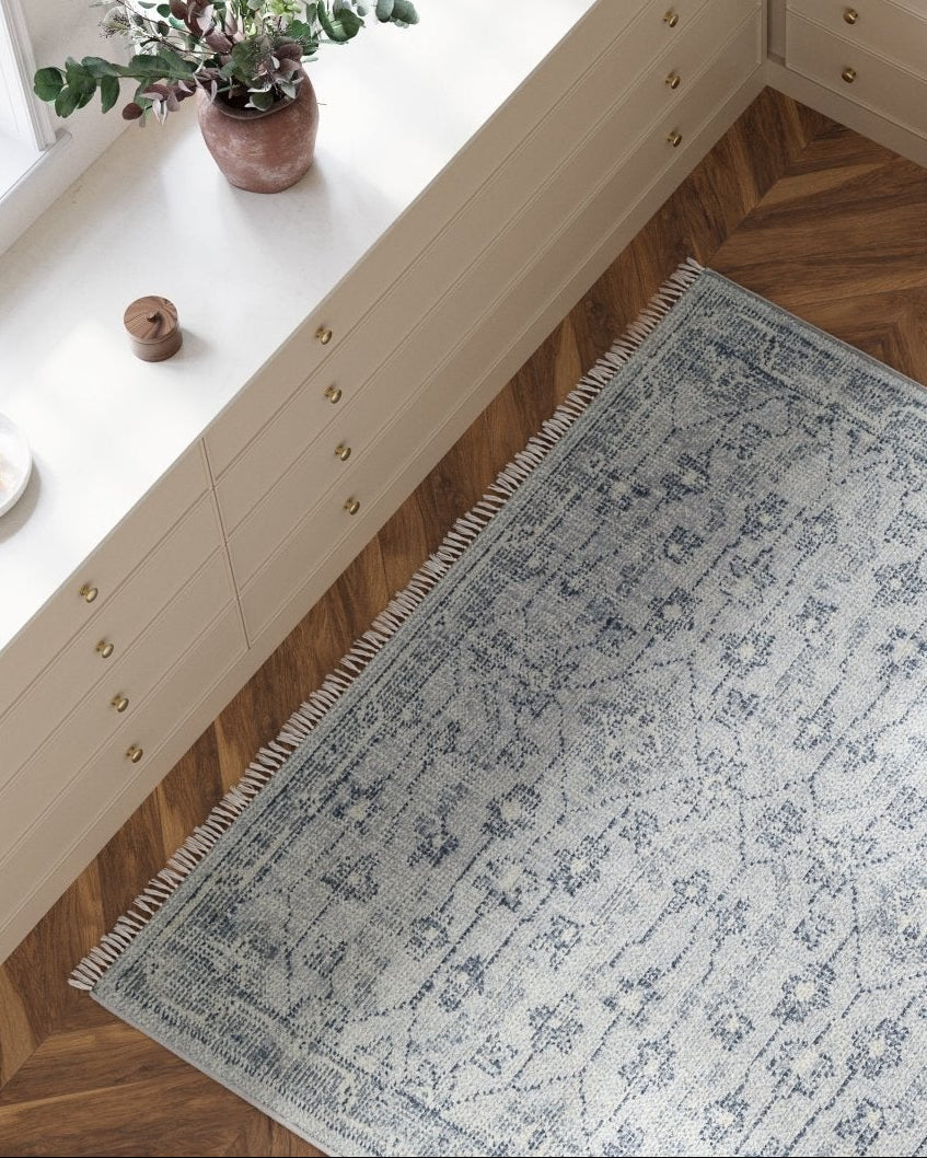 Hand Knotted Finial Rug - NuStory