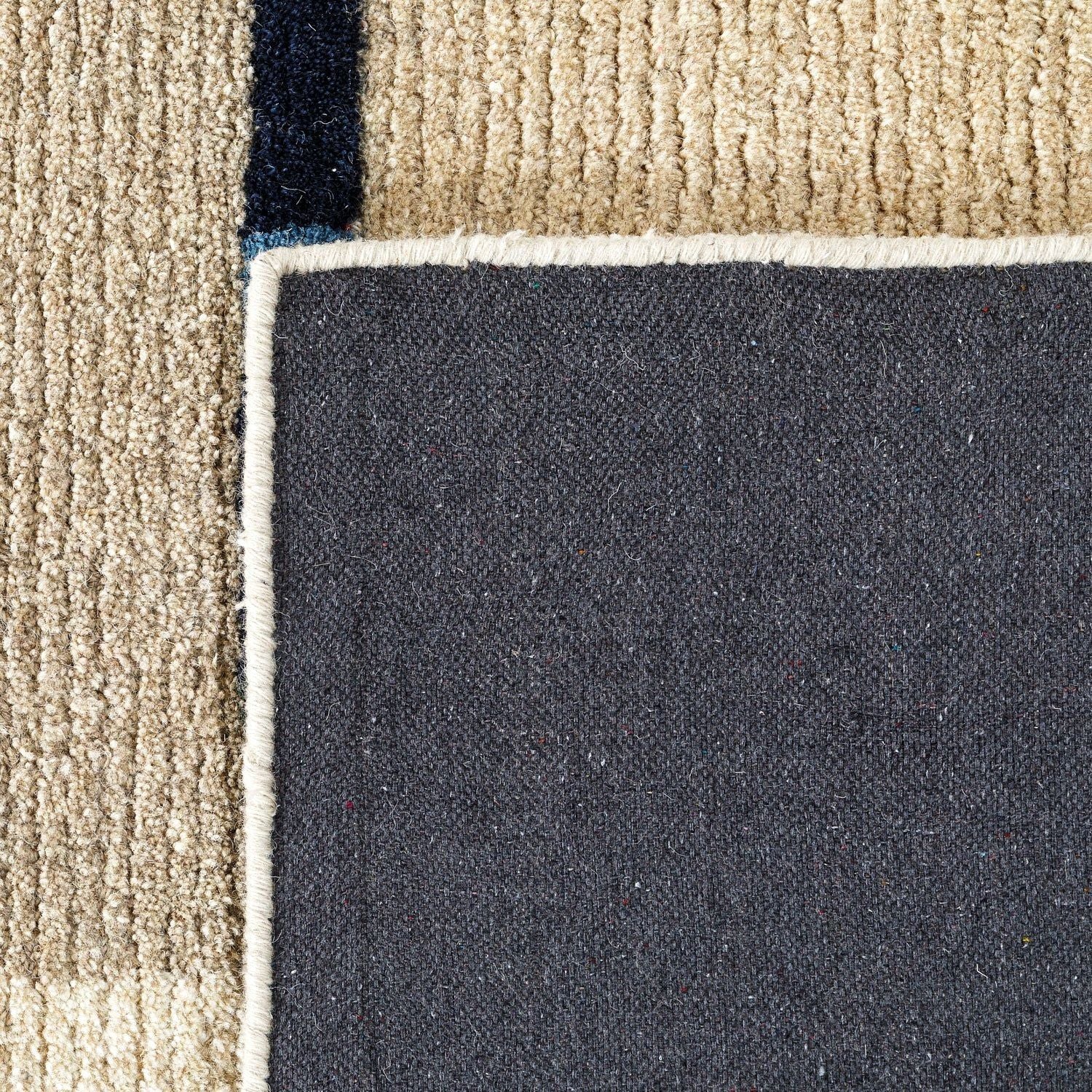 Albers Rug - NuStory