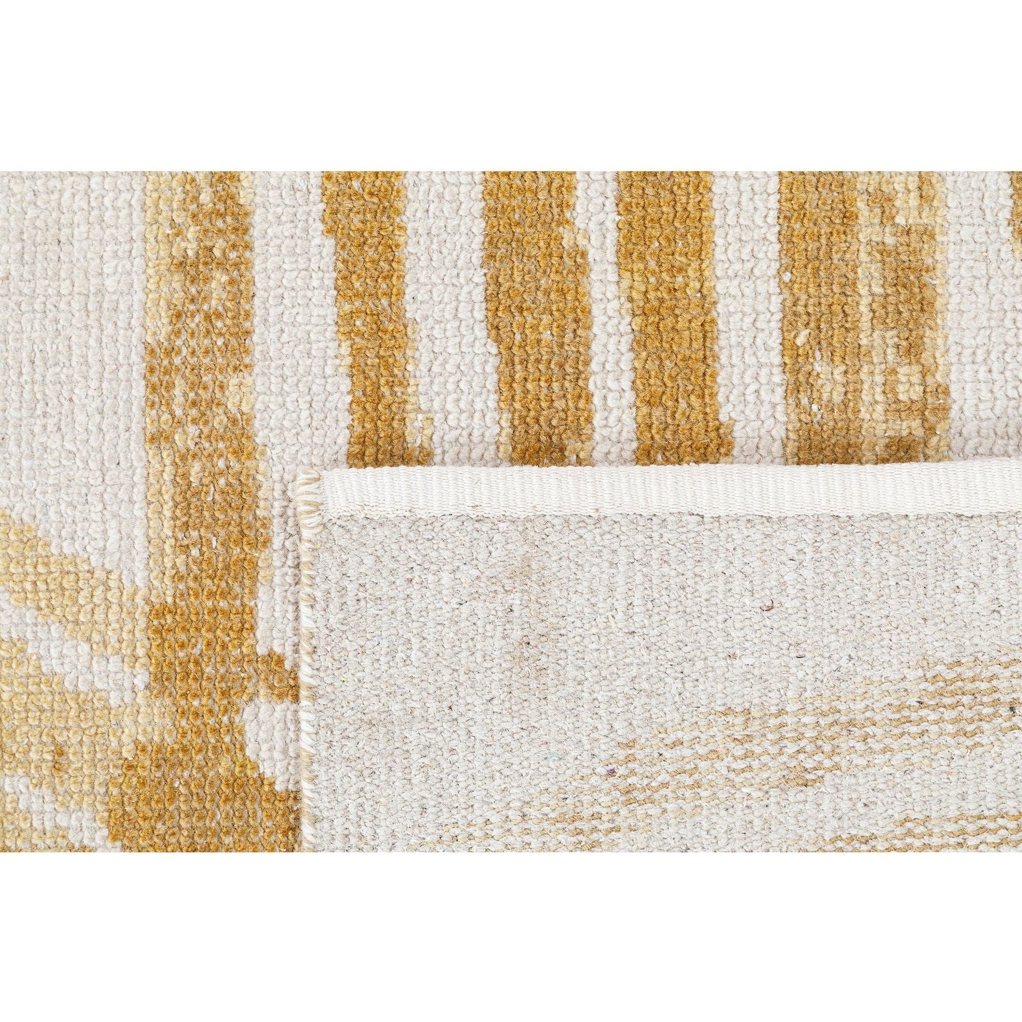 Crescent Rug - NuStory