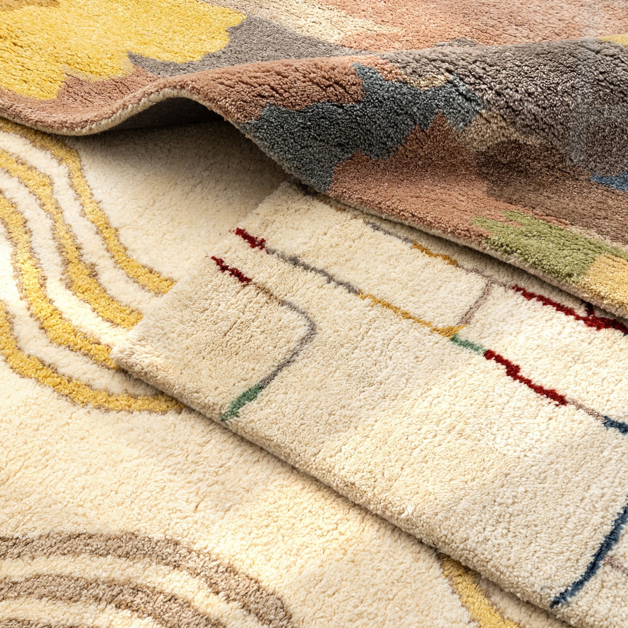 Hand Tufted Wavy Shag Rug - NuStory