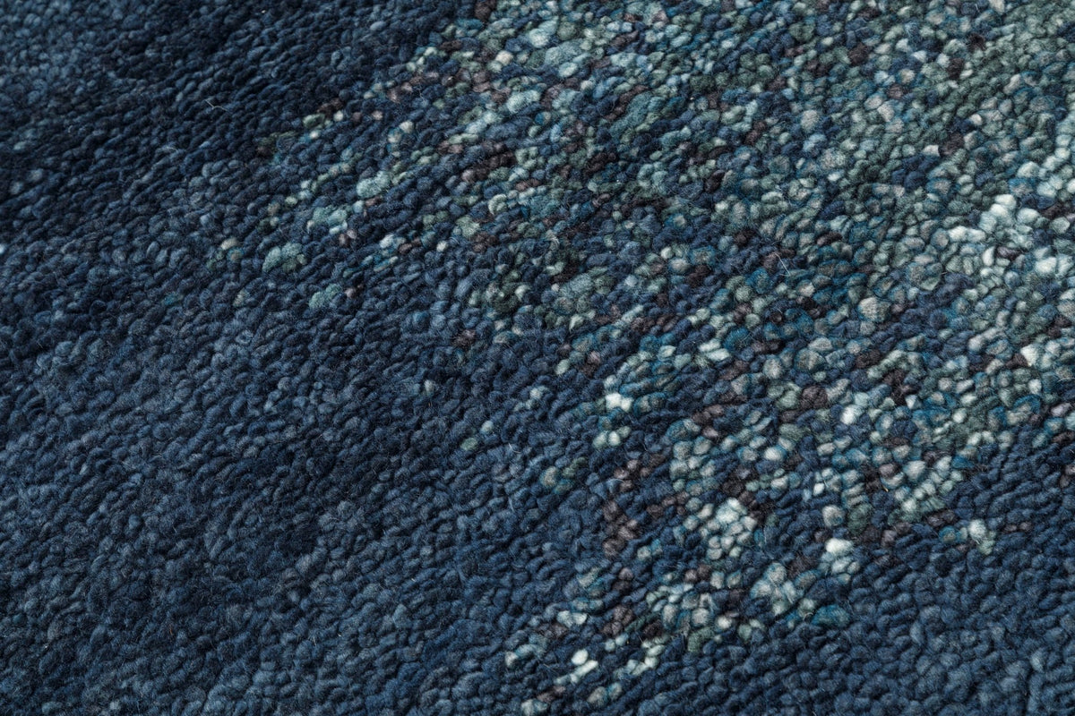 Hand Knotted Cross Rug - NuStory