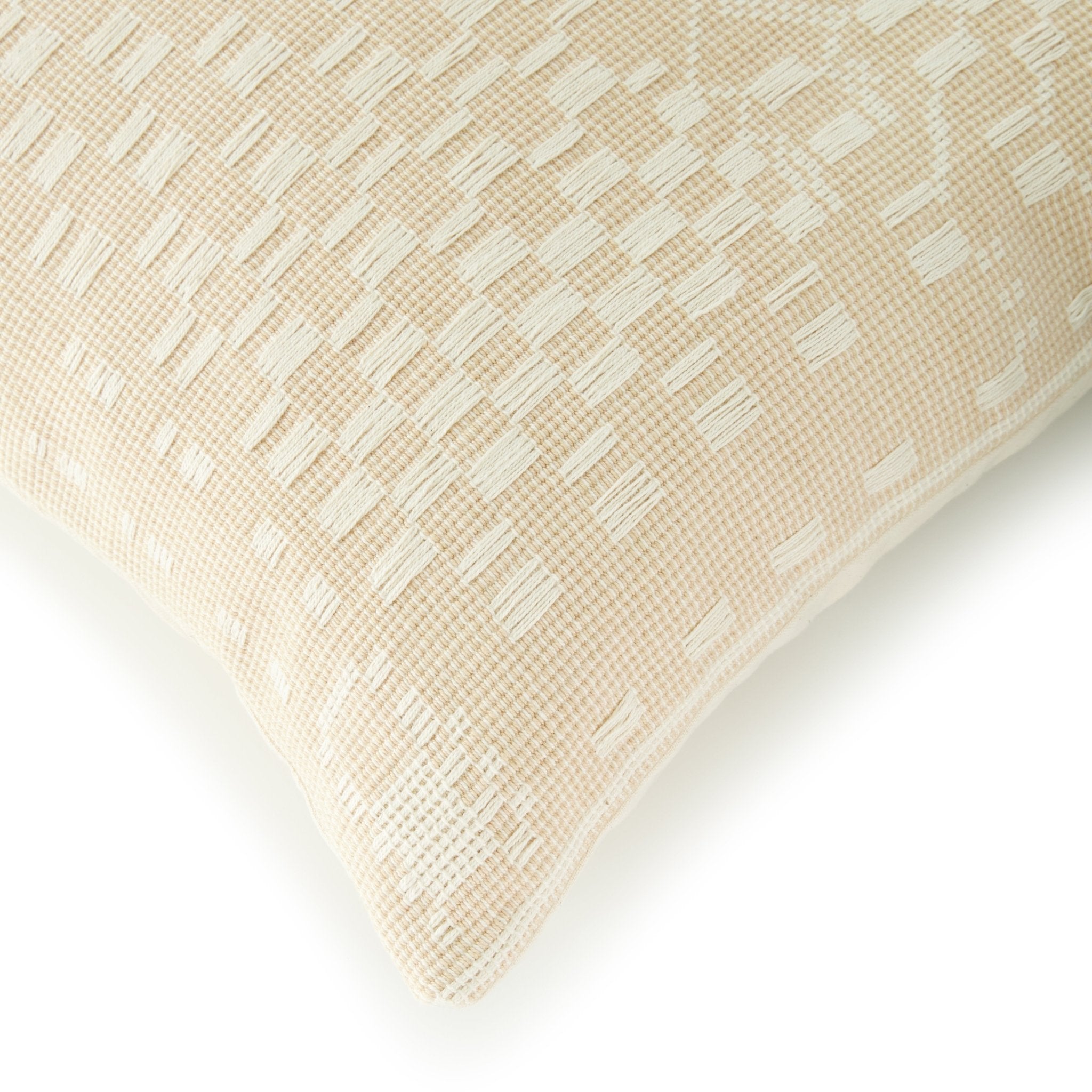 Chinchen Handwoven Pillow Cover - NuStory