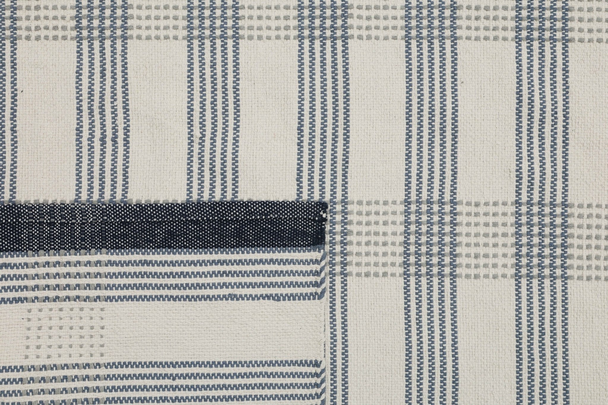 Flatweave Larsen Swatch - NuStory
