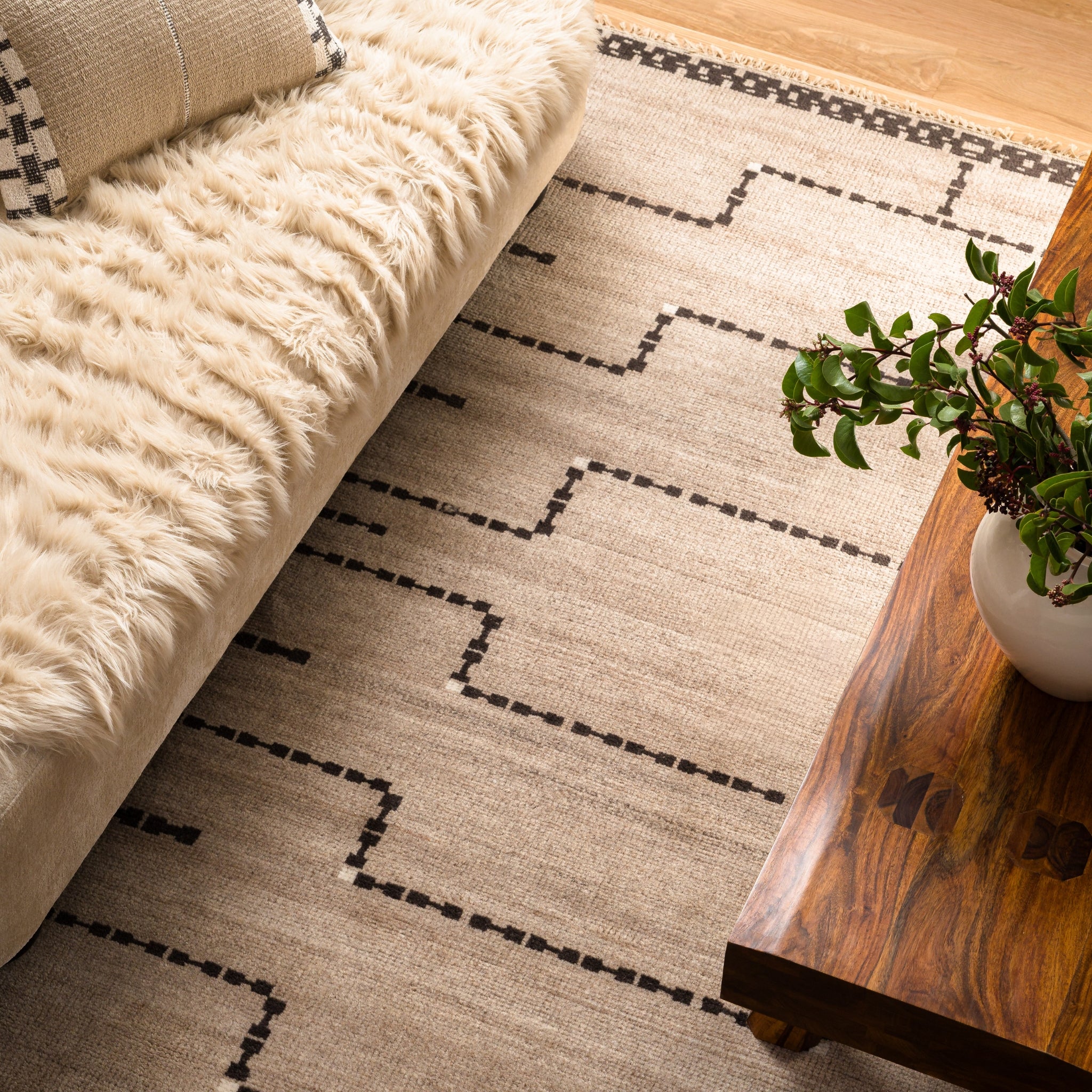 Hand Knotted Sana Rug - NuStory